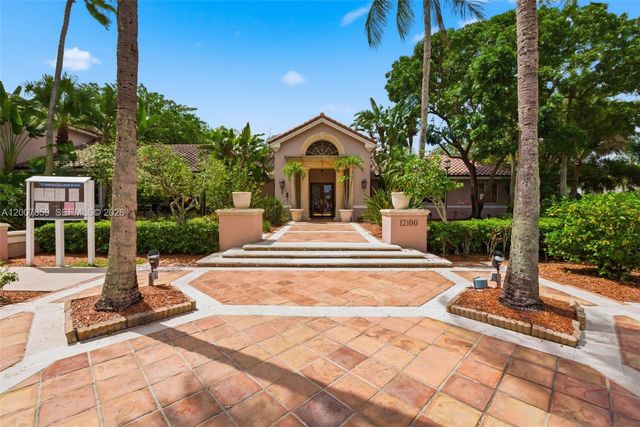 12124 Saint Andrews Pl 201, Miramar, FL 33025