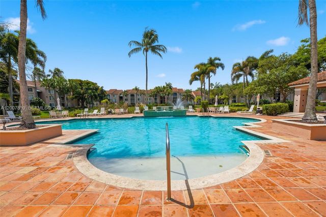 12124 Saint Andrews Pl 201, Miramar, FL 33025