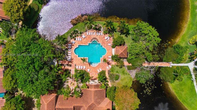 12124 Saint Andrews Pl 201, Miramar, FL 33025