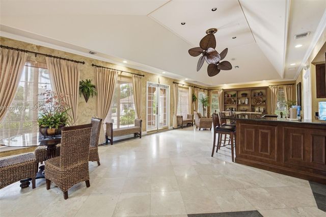 12124 Saint Andrews Pl 201, Miramar, FL 33025