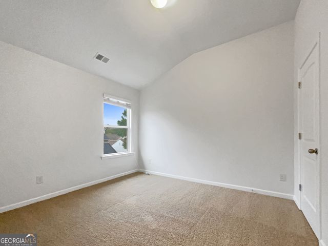 386 Hill Crest Circle, Hiram, GA 30141