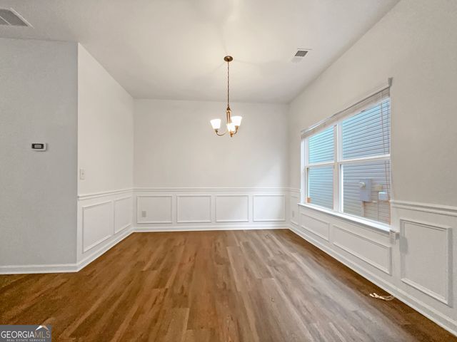 386 Hill Crest Circle, Hiram, GA 30141