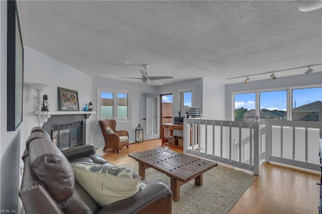 1216 W Ocean View Ave Apt D, Norfolk, VA 23503