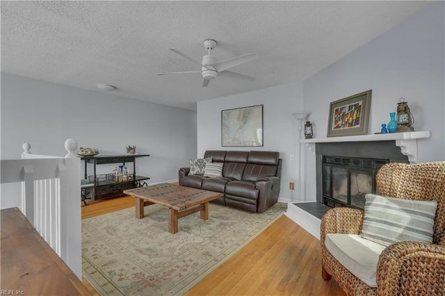 1216 W Ocean View Ave Apt D, Norfolk, VA 23503