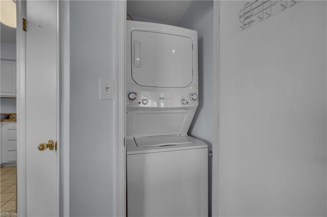 1216 W Ocean View Ave Apt D, Norfolk, VA 23503