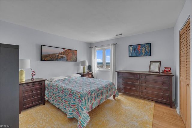 1216 W Ocean View Ave Apt D, Norfolk, VA 23503