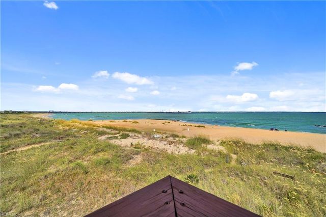 1216 W Ocean View Ave Apt D, Norfolk, VA 23503