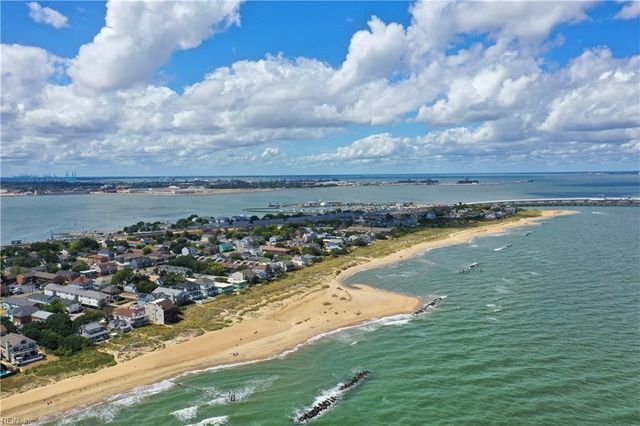 1216 W Ocean View Ave Apt D, Norfolk, VA 23503