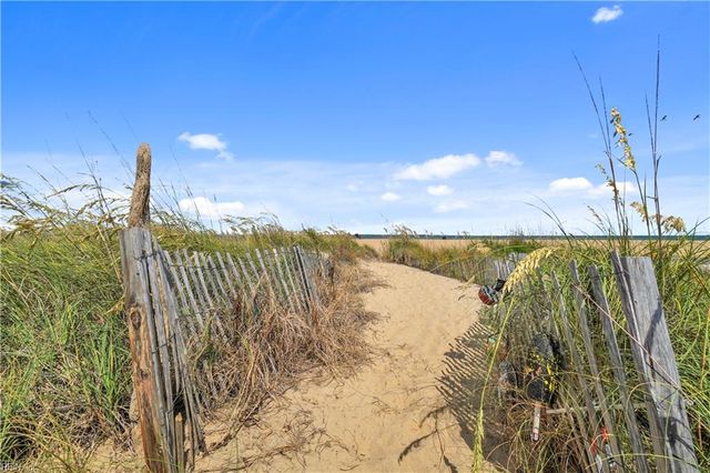 1216 W Ocean View Ave Apt D, Norfolk, VA 23503