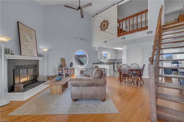 1216 W Ocean View Ave Apt D, Norfolk, VA 23503