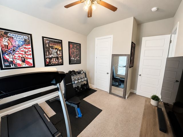 630 Roscoe Drive, Midlothian, TX 76065