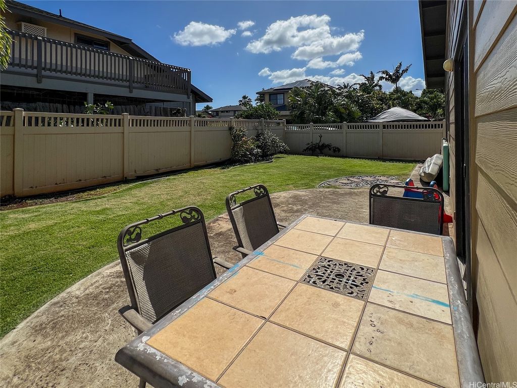 91-1005 Kanio Street, Kapolei, HI 96707