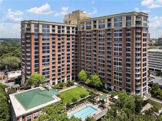 1820 Peachtree NW Street 2002, Atlanta, GA 30309