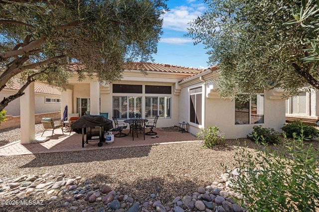 2211 E Jonquil Street, Oro Valley, AZ 85755
