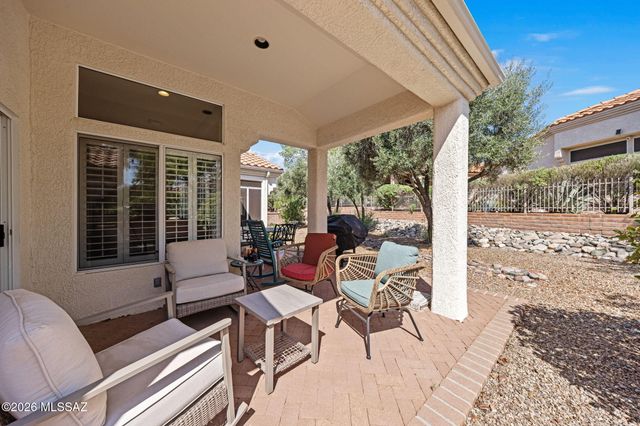 2211 E Jonquil Street, Oro Valley, AZ 85755
