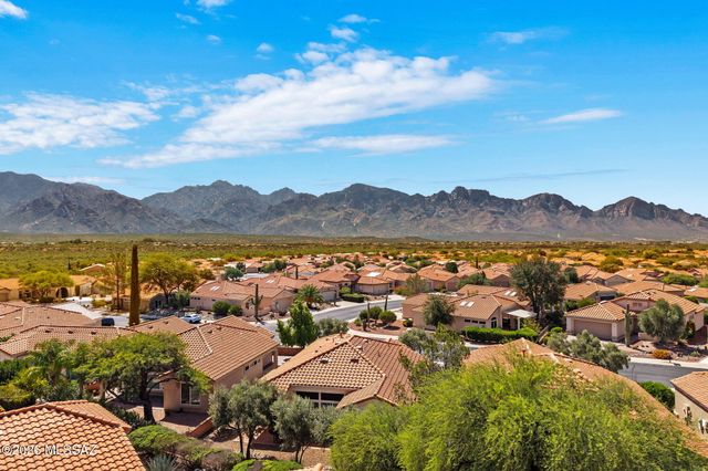 2211 E Jonquil Street, Oro Valley, AZ 85755