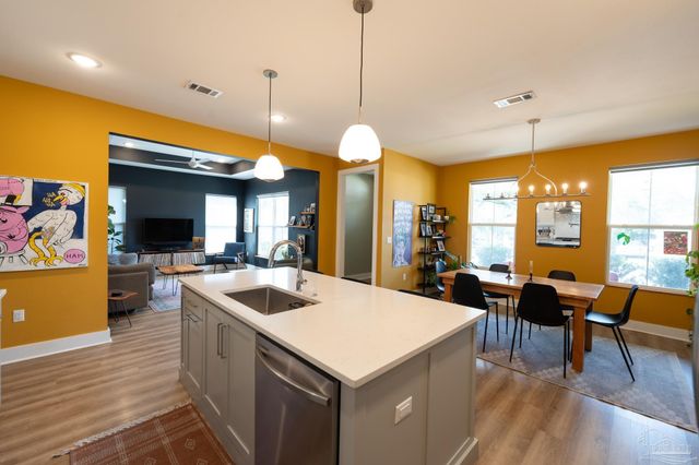 2310 N 7th Ave, Pensacola, FL 32503