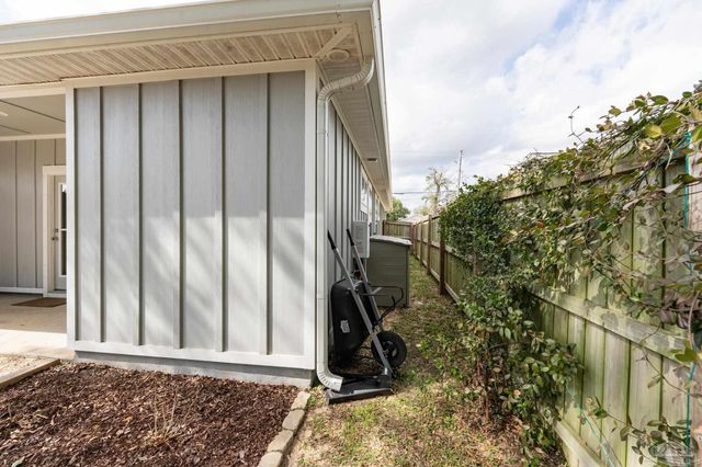 2310 N 7th Ave, Pensacola, FL 32503