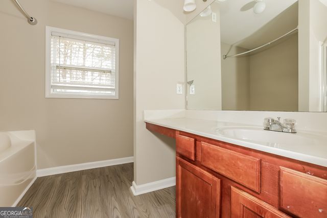 5664 Wakehurst Drive, Atlanta, GA 30349