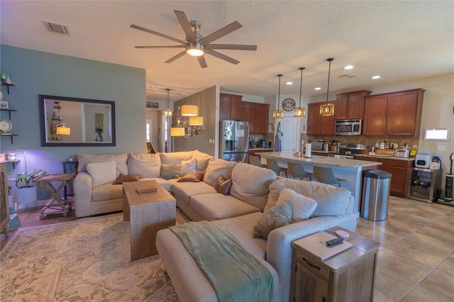 417 BLAKELY COURT, Ruskin, FL 33570