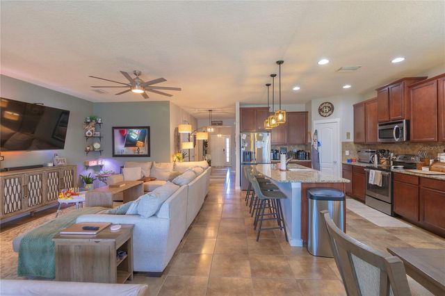 417 BLAKELY COURT, Ruskin, FL 33570