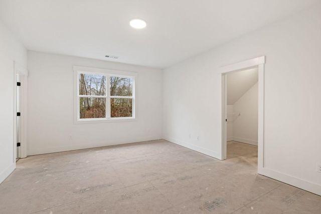 9150 Greenway Court, Gainesville, GA 30506