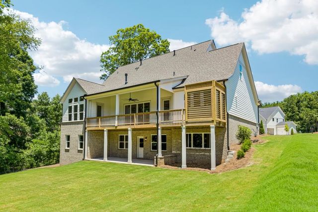 9150 Greenway Court, Gainesville, GA 30506