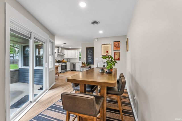14805 Amstutz Road, Leo, IN 46765