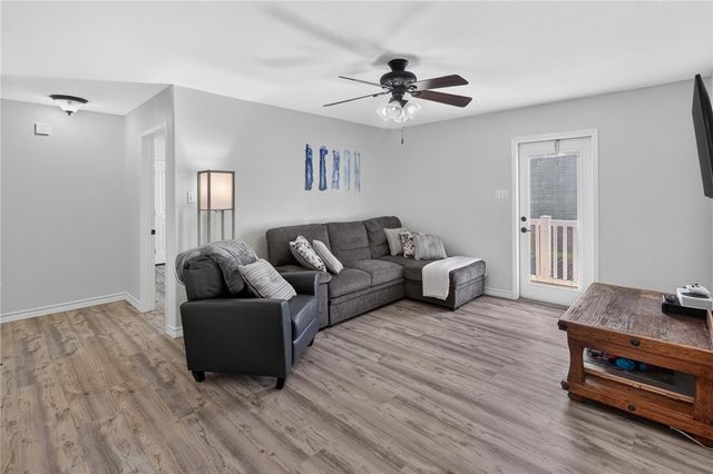 1802 AMOS Ct, Corpus Christi, TX 78418