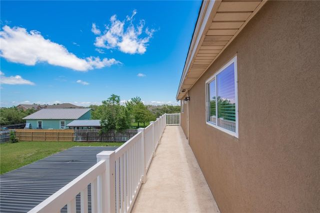 1802 AMOS Ct, Corpus Christi, TX 78418