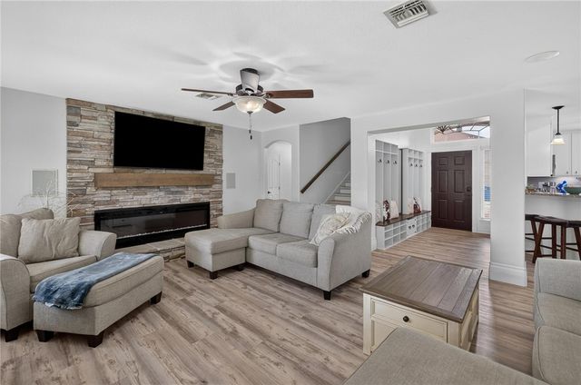1802 AMOS Ct, Corpus Christi, TX 78418