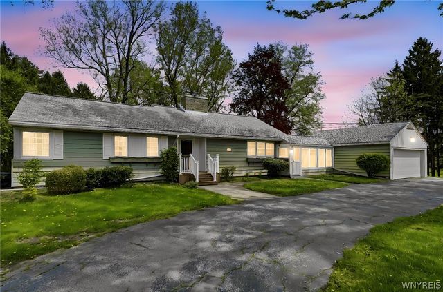5239 Fairgrounds Road, Hamburg, NY 14075