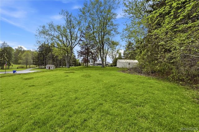 5239 Fairgrounds Road, Hamburg, NY 14075