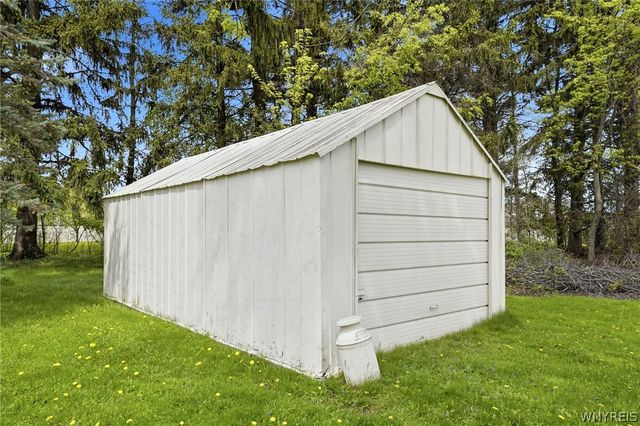 5239 Fairgrounds Road, Hamburg, NY 14075