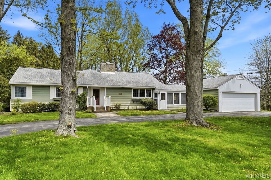 5239 Fairgrounds Road, Hamburg, NY 14075