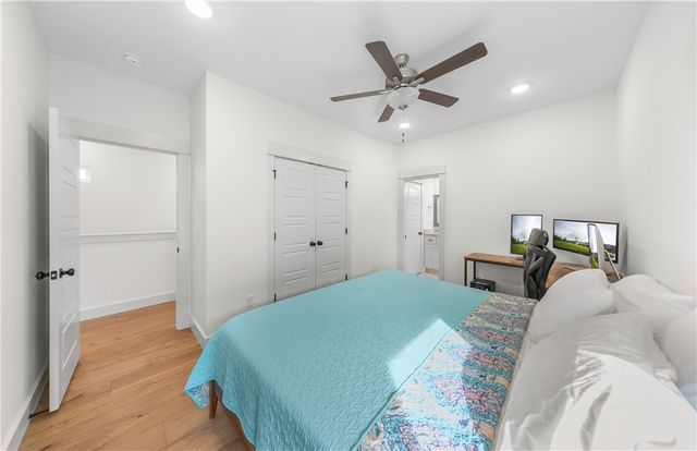 1054 Main Street, Bentonville, AR 72712