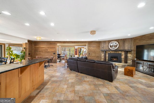 3800 Cutcane Road, Mineral Bluff, GA 30559