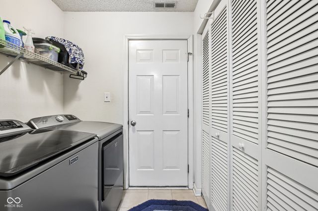 5826 Cabot Drive, Indianapolis, IN 46221