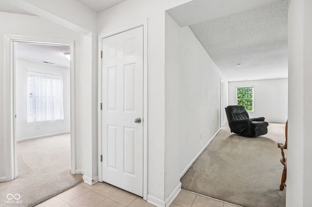5826 Cabot Drive, Indianapolis, IN 46221