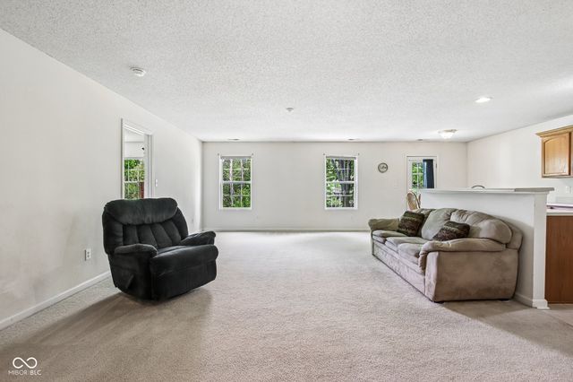 5826 Cabot Drive, Indianapolis, IN 46221