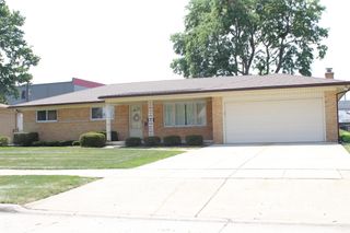18084 Juliana Avenue, Eastpointe, MI 48021