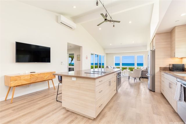 87-849C Farrington Highway, Waianae, HI 96792