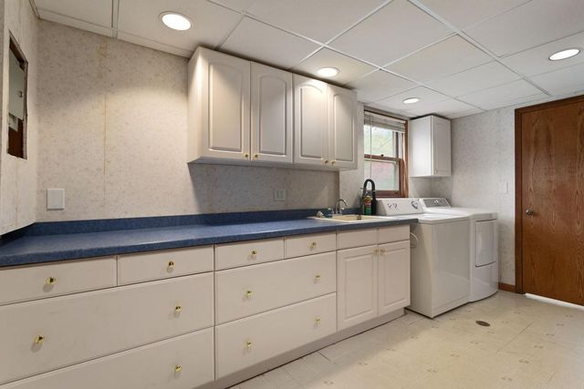1559 Mccarthy Road, Eagan, MN 55121