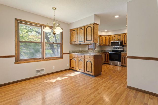 1559 Mccarthy Road, Eagan, MN 55121