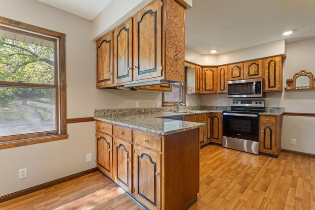 1559 Mccarthy Road, Eagan, MN 55121