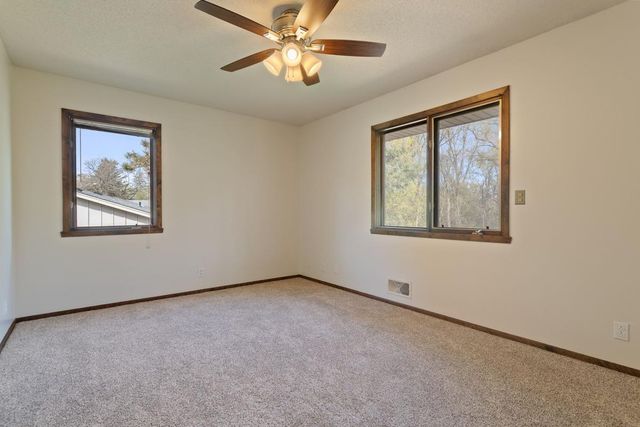 1559 Mccarthy Road, Eagan, MN 55121