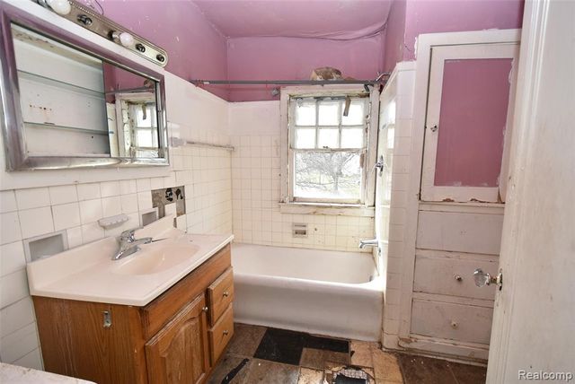 122 Welch Boulevard, Flint, MI 48503