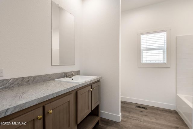 13239 N Derringer Road, Marana, AZ 85653