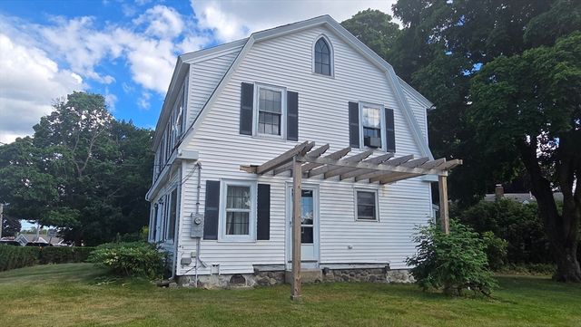 129 Collins St, Danvers, MA 01923