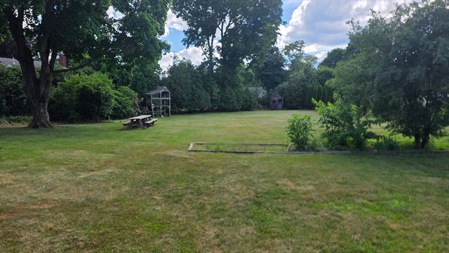 129 Collins St, Danvers, MA 01923